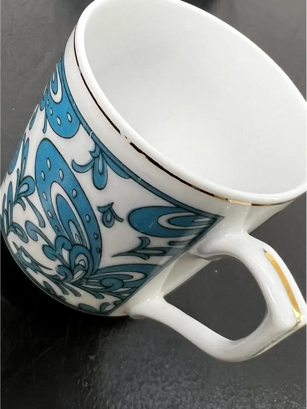 Set of 5 Vintage Chinese‎ Porcelain Espresso Cups with Blue Floral Pattern